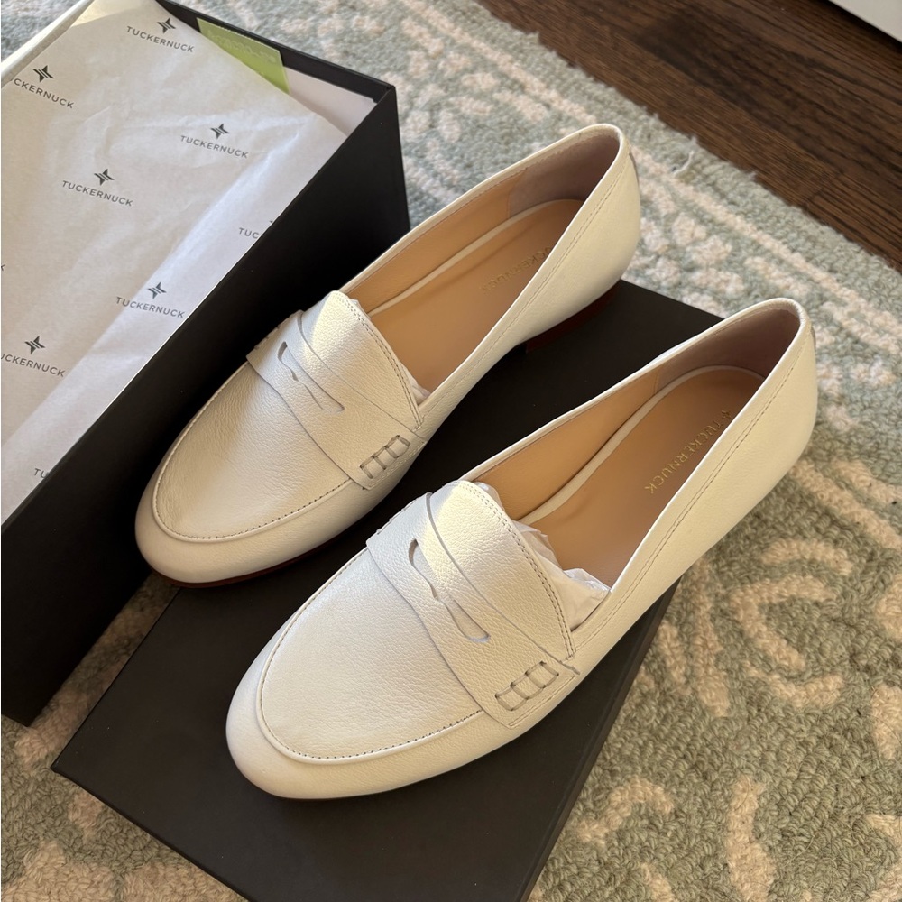 Tuckernuck White Pebbled Rowan Leather Penny Loafers size 7 NWT - Picture 2 of 3